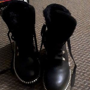 Women boots